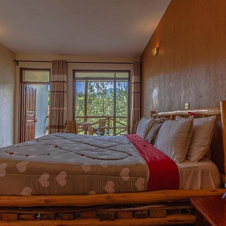 Bugambira Rushaga Gorilla Lodge מראה חיצוני תמונה